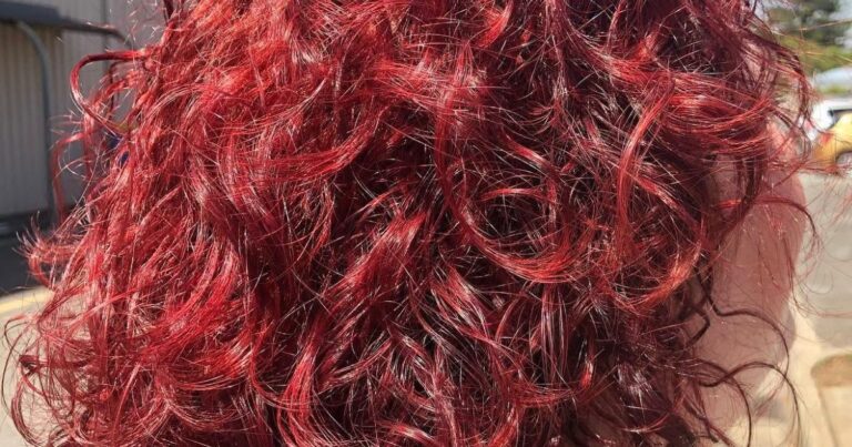 Most hairdressers were never taught how to cut curly hair - and it is not entirely their fault